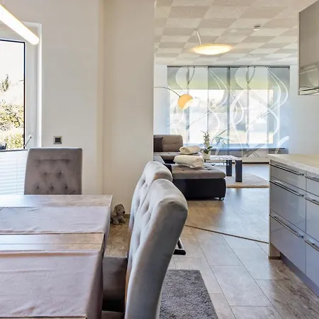 Hotel Grosses Haus Am Tremser Teich *