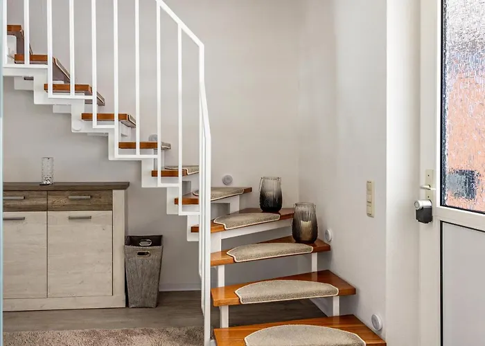 מלון Grosses Haus Am Tremser Teich ליבק