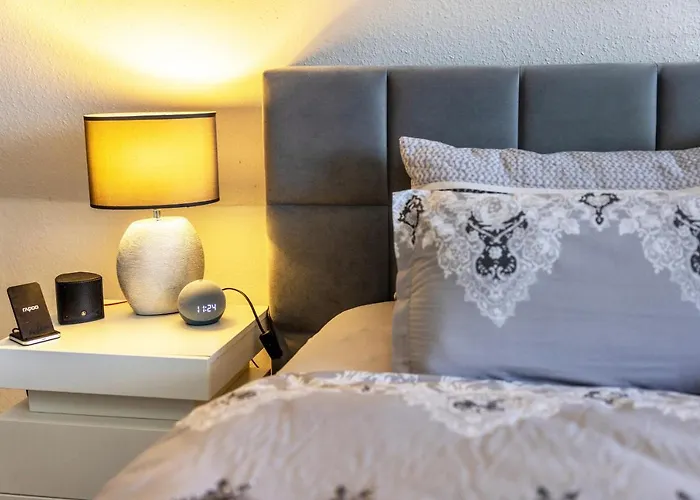 Grosses Haus Am Tremser Teich * ליבק