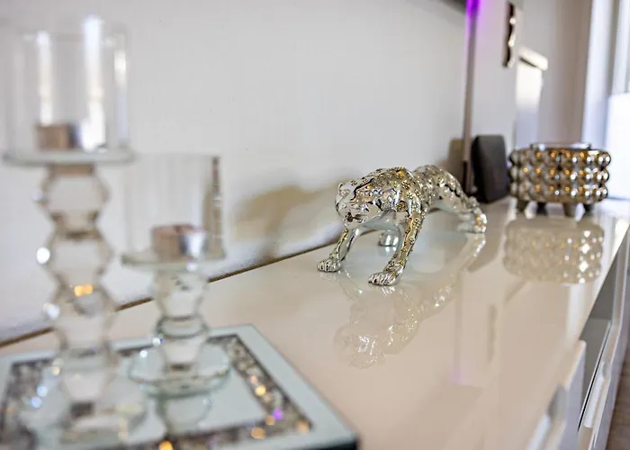 מלון Grosses Haus Am Tremser Teich *